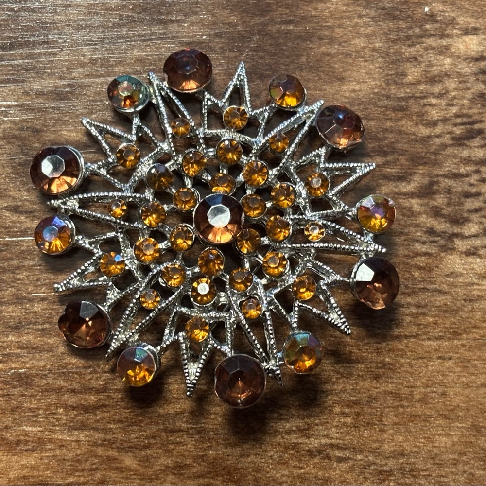 Vintage Starburst Brooch